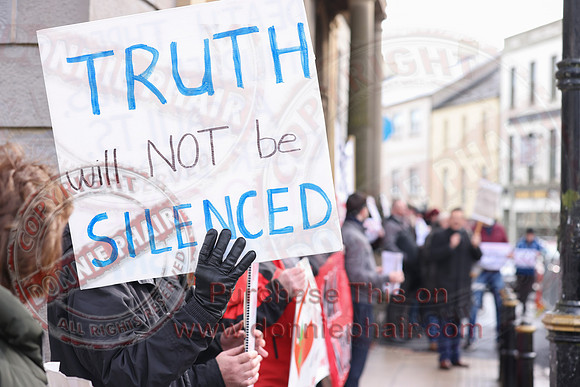 Independent Councillors Protest over Censorship outside Enniskillen Townhall-28