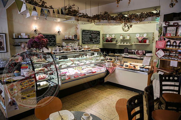 The Kissing Crust Cafe, Lisnaskea.