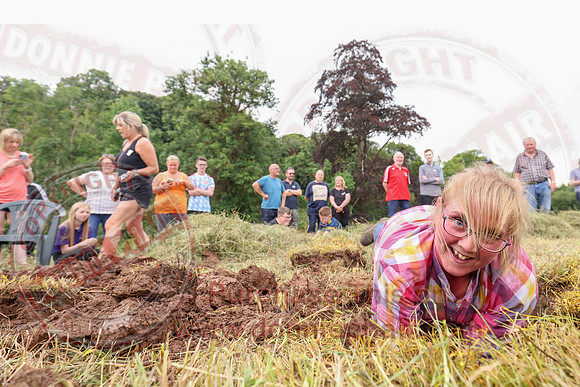 Lady of the Lake Festival World Hole Digging Competition-19