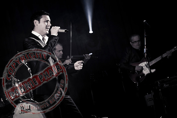Nathan Carter plays In Derrygonnelly.