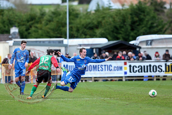 Ballinamallard United (0) V Glentoran (3) in IFA Premiership.