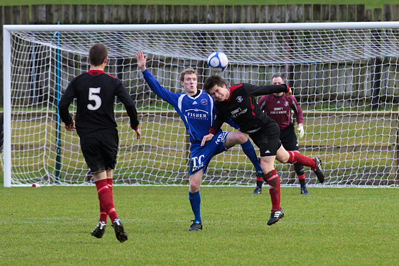 Ballinamallard V Larne.