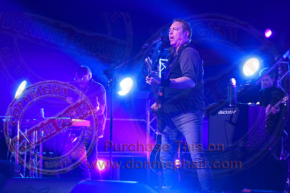Live at the Castle Enniskillen    12-03-22-19